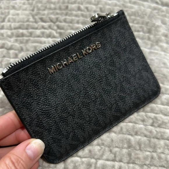 Michael Kors keychain ID wallet - Picture 3 of 8
